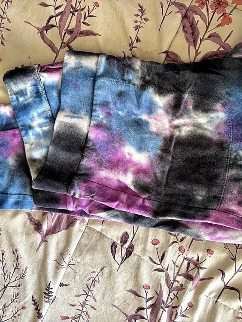 TORRID Full-Length Pocket Legging Tie-Dye Blue & Purple Size 2